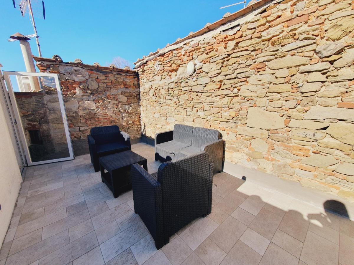 Allegra Toscana - Affittacamere Guest House Arezzo Bagian luar foto