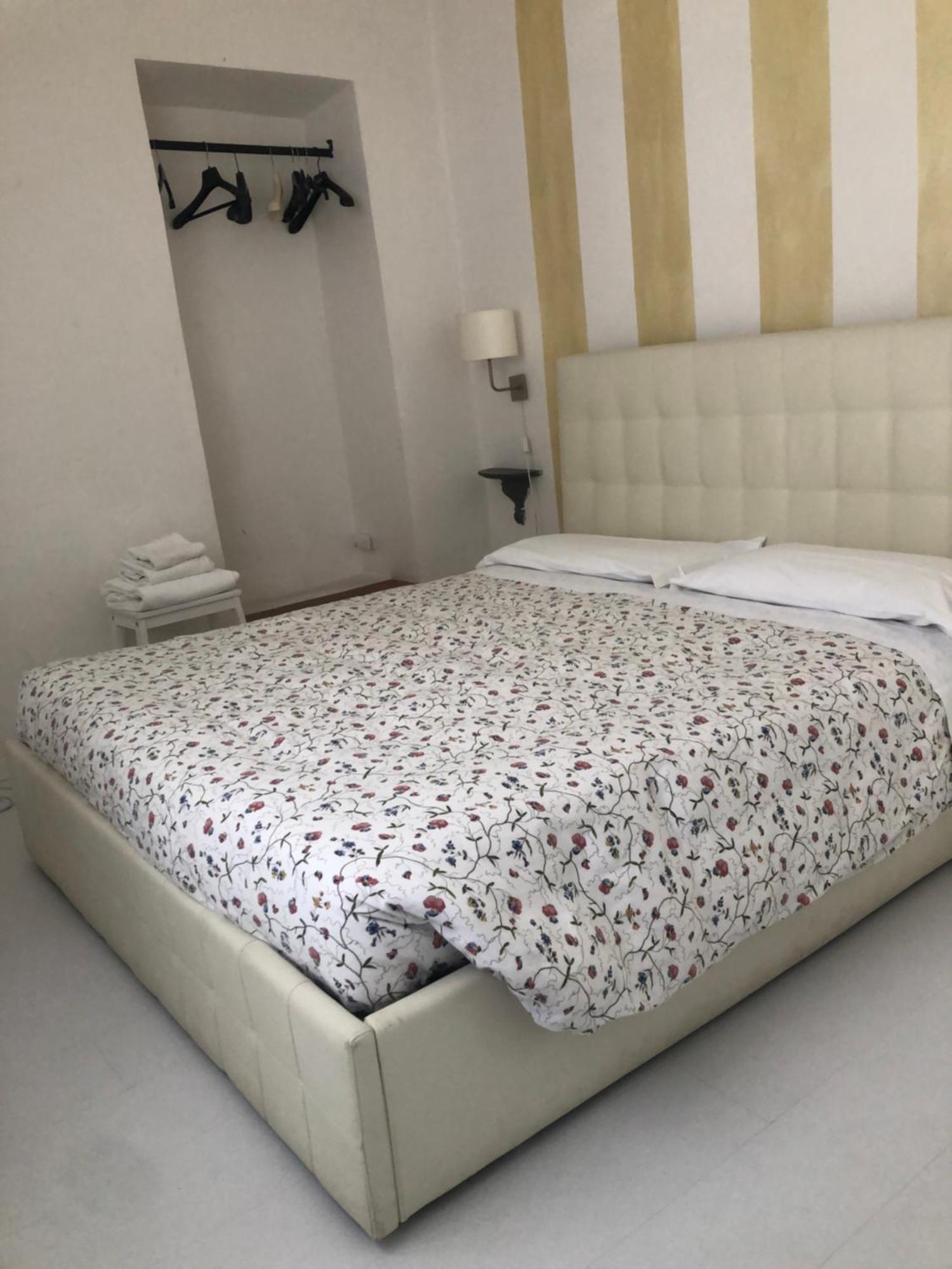 Allegra Toscana - Affittacamere Guest House Arezzo Bagian luar foto
