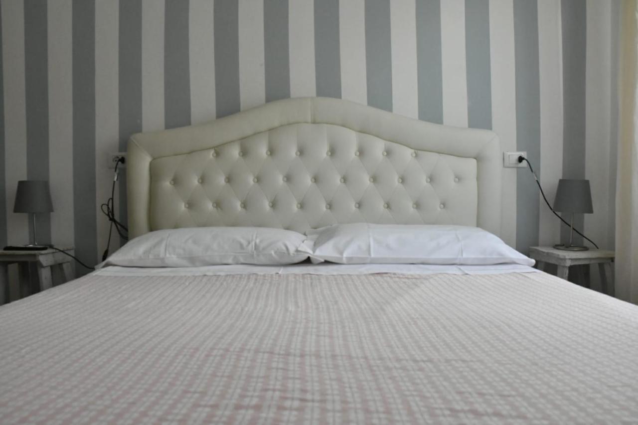 Allegra Toscana - Affittacamere Guest House Arezzo Bagian luar foto